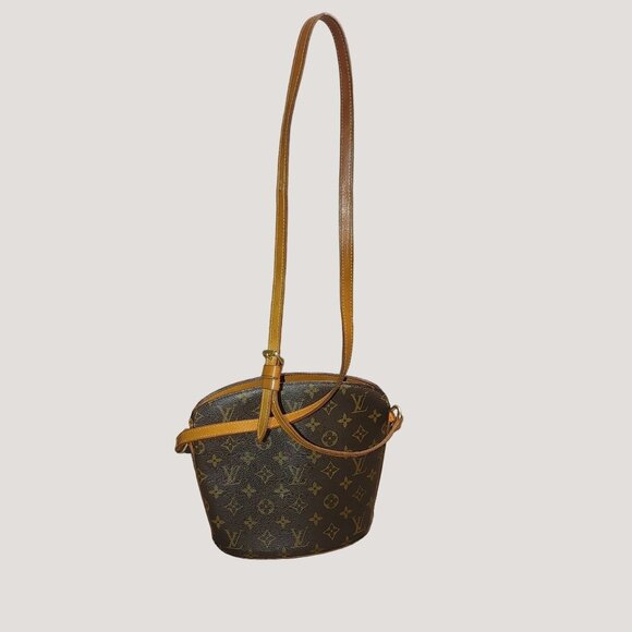 Louis Vuitton USA Drouot Monogram Canvas Looping Crossbody Shoulder Bag - Picture 2 of 16